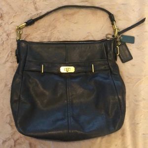 Coach Navy Leather Shoulder bag